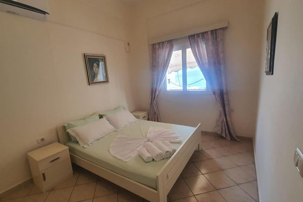 סרנדה Rose'S Apartment מראה חיצוני תמונה