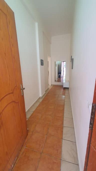 סרנדה Rose'S Apartment מראה חיצוני תמונה